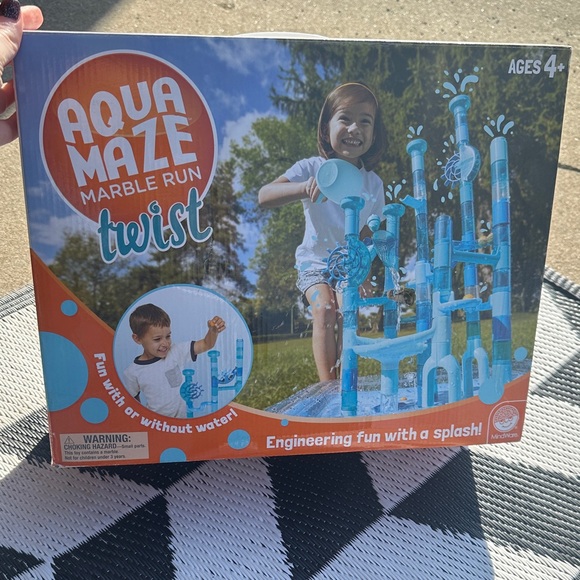 Mindware Other - Aqua Maze Marble Run Twist - Vibrant Blue